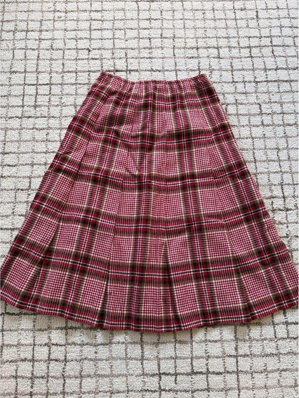 Vintage Women's Pendleton Wool Red Plaid Skirt Dark Academia Preppy Heritage 12 - Picture 1 of 5